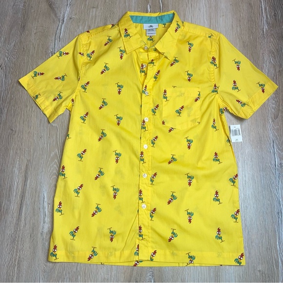 Disney Other - Disney Parks Men’s 2020 Moana Hei Hei Button Front Shirt Size Small Yellow.